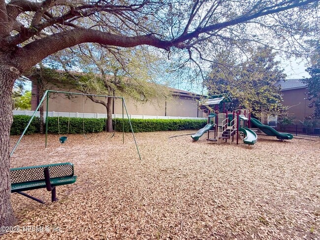 Building Photo - 9595 Amarante Cir