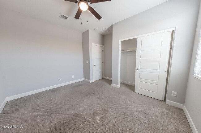 Building Photo - 15248 S 182nd Ln