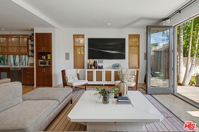 Building Photo - 420 Alta Ave