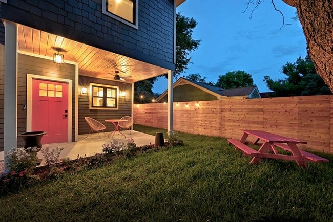 Building Photo - 4313 Maybelle Ave