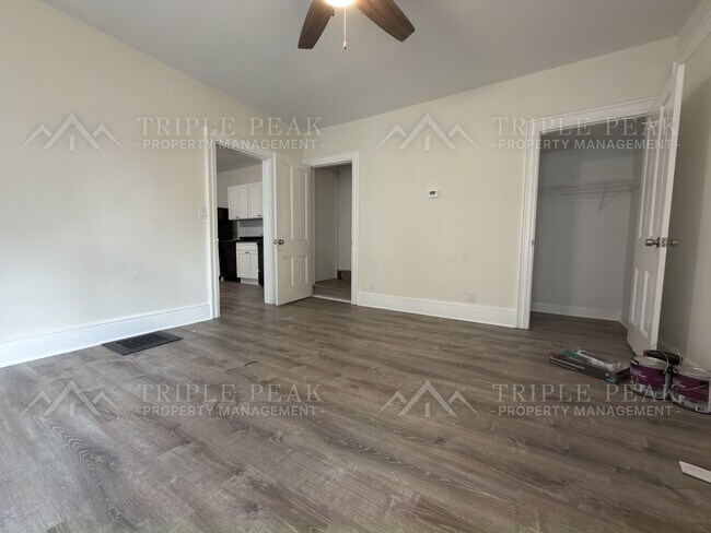 Building Photo - 43 East Ave