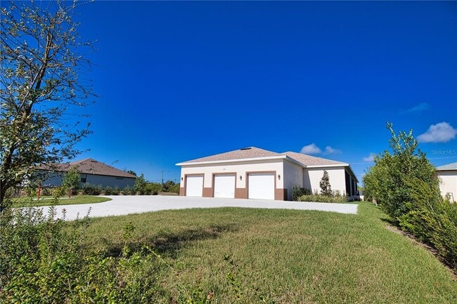 Building Photo - 289 Boundary Blvd