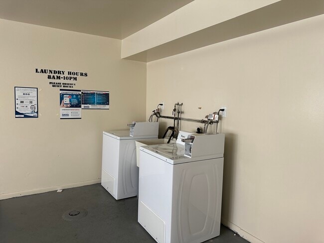 on site laundry - 822 South Ave