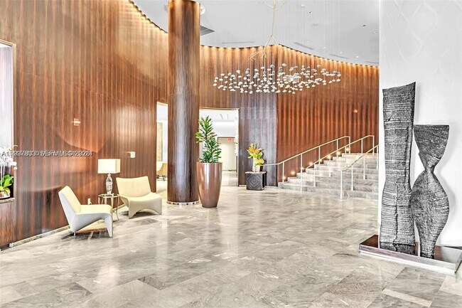 Building Photo - 17201 Collins Ave