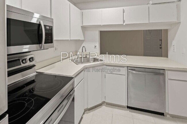 Building Photo - 1236 Pine Ridge Cir W
