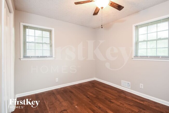 Building Photo - 4716 Cheri Lynn Rd NW