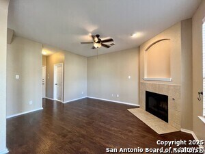 Building Photo - 6811 Karnes Leaf