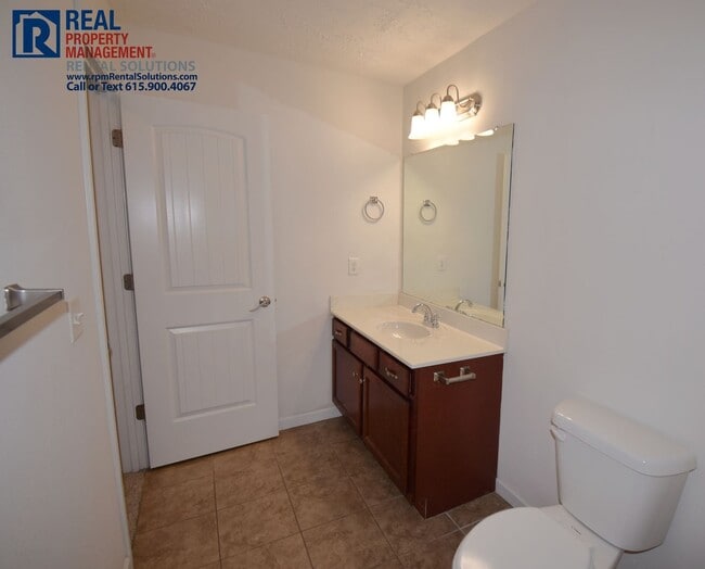 Building Photo - 1549 Passage Dr