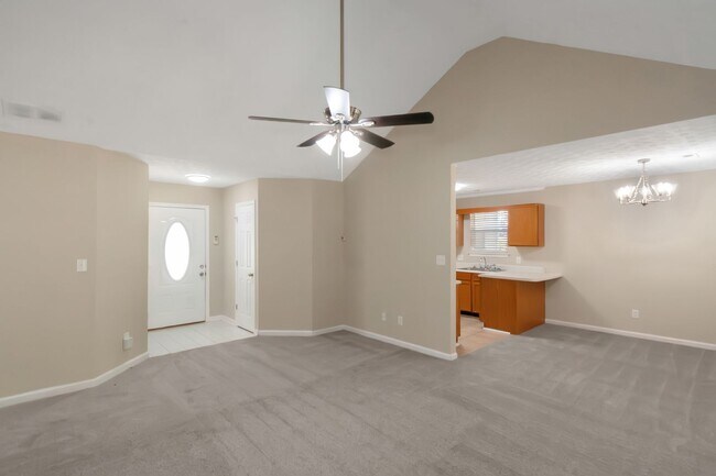 Building Photo - Charming 3BR/2BA Ranch Home in Stockbridge!