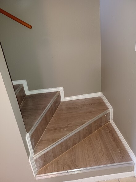 Building Photo - 313 Bolivar Ave