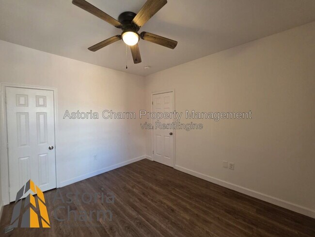 Building Photo - 905 N Patterson Park Ave