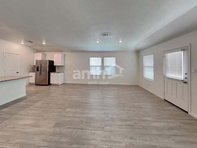 Building Photo - 2705 Iberia Ct