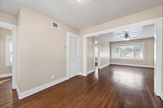 Interior Photo - 901 E 28th Street