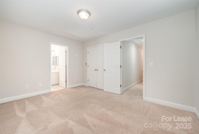 Building Photo - 847 Clarkson Mill Ct