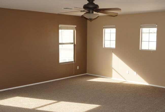 Building Photo - A must-see, amazing 4 Bed 3 Bath, 3 Car Garage, Single Family Home, Community Pool!