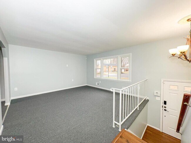 Building Photo - 9206 Lorelei Ct