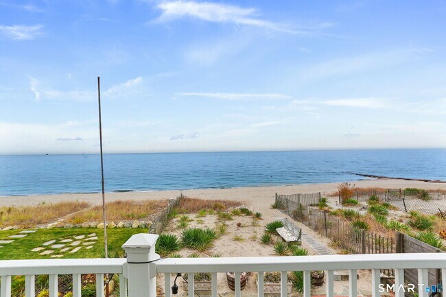 Building Photo - 1235 Fairfield Beach Rd