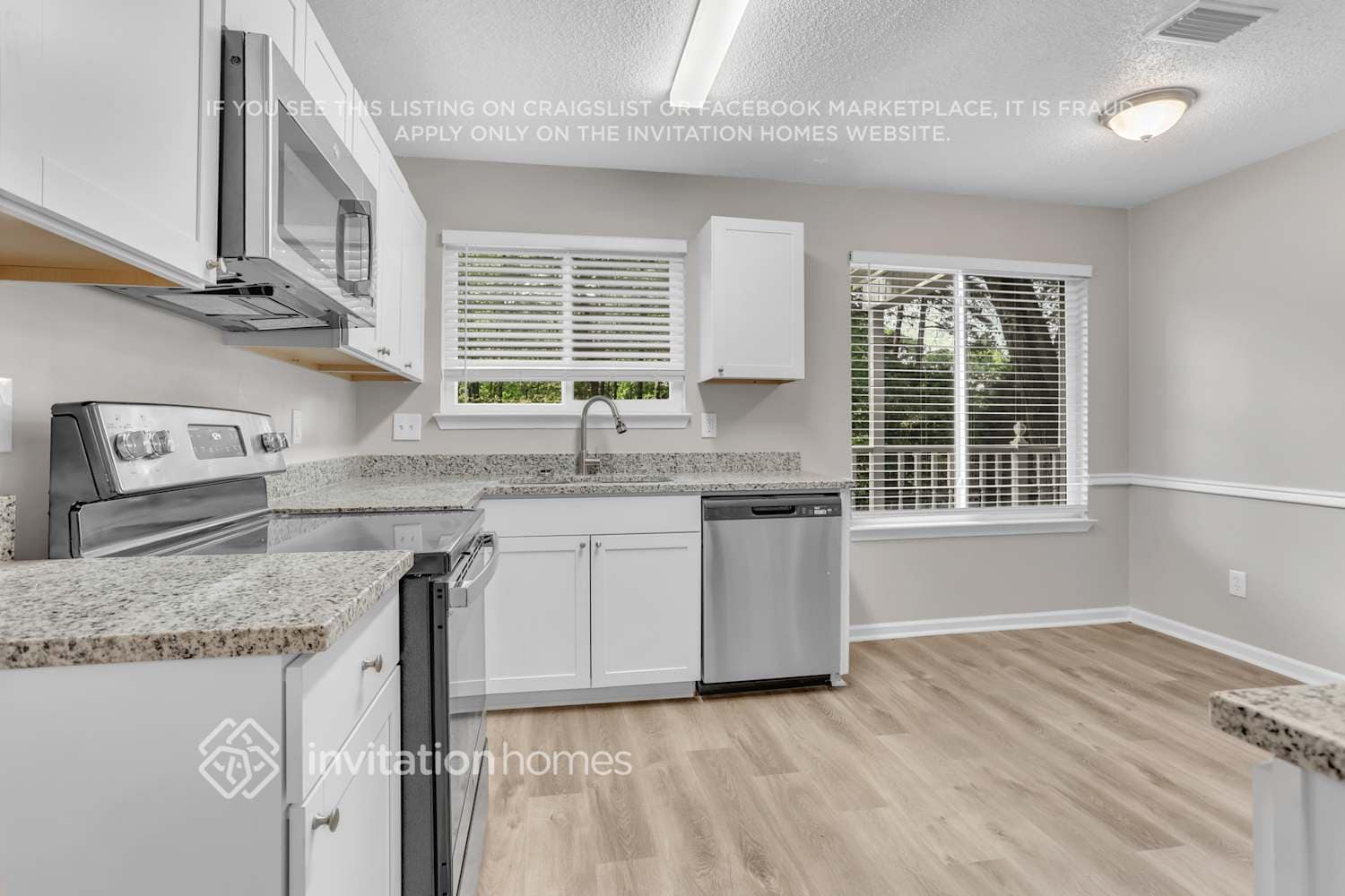 Building Photo - 6791 E Woodridge Pl