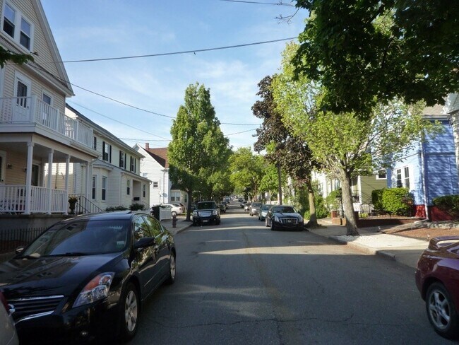 Building Photo - 38 Partridge Ave
