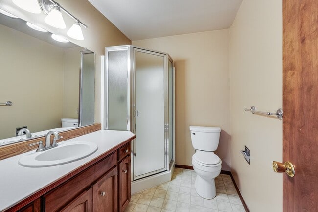 Building Photo - 6270 Preakness Way