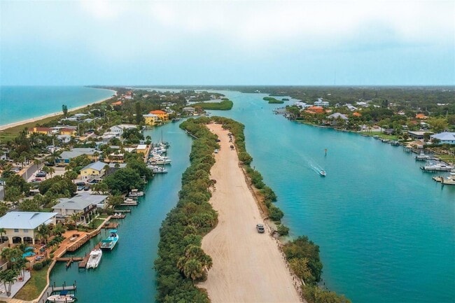 Building Photo - 109 Shore Rd