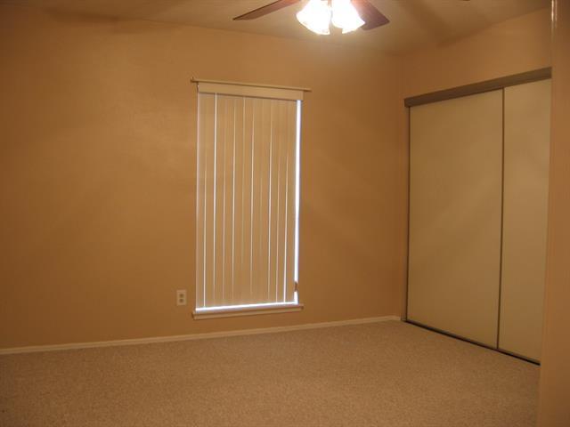 Building Photo - 3125 Grapevine Ln