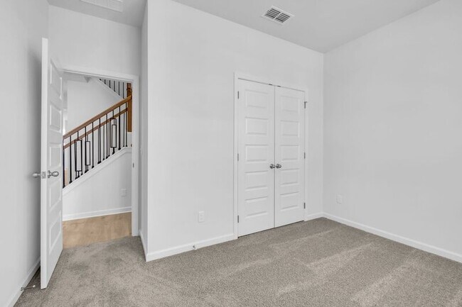 Building Photo - 953 Pleasant Ridge Run