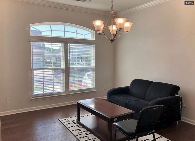 Building Photo - "Charming 2601 sq ft Rental Property in Franklin, TN - w/pool