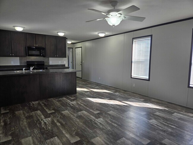 Building Photo - 3510 N 9th St