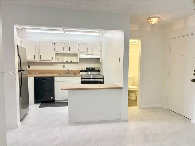 Building Photo - 7300 NW 17th St