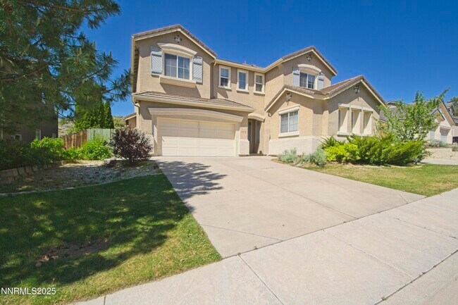Building Photo - 3075 Roxbury Dr