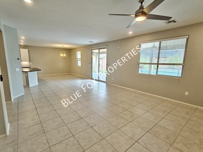 Building Photo - 8838 N Hardy Preserve Loop