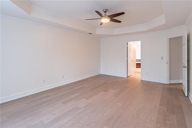 Building Photo - 205 Vickery Way