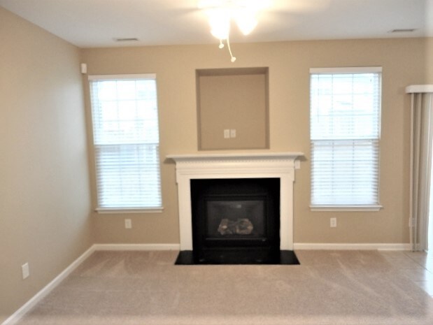 Building Photo - 2626 Dutch Grove Cir
