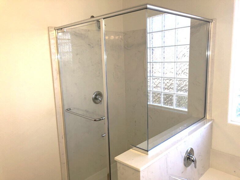 Building Photo - 6978 Foggy Mist Ave