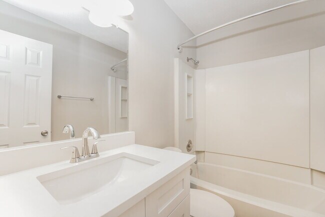 Building Photo - 6155 Marbut Farms Chase