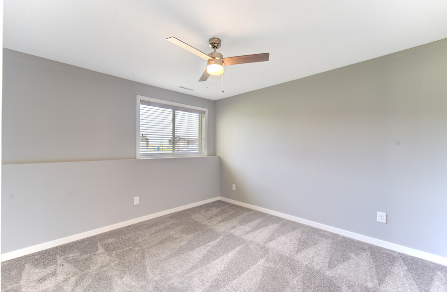 Building Photo - 3948 Orchardview Ln NW