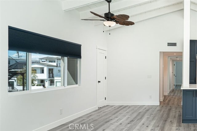 Building Photo - 905 W Balboa Blvd