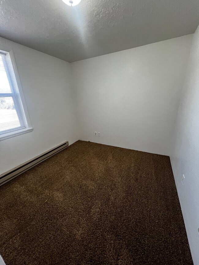 Building Photo - 156-156 McKinley Ave