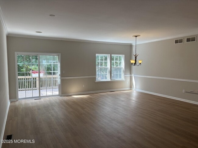 Building Photo - 10 Windward Drive
