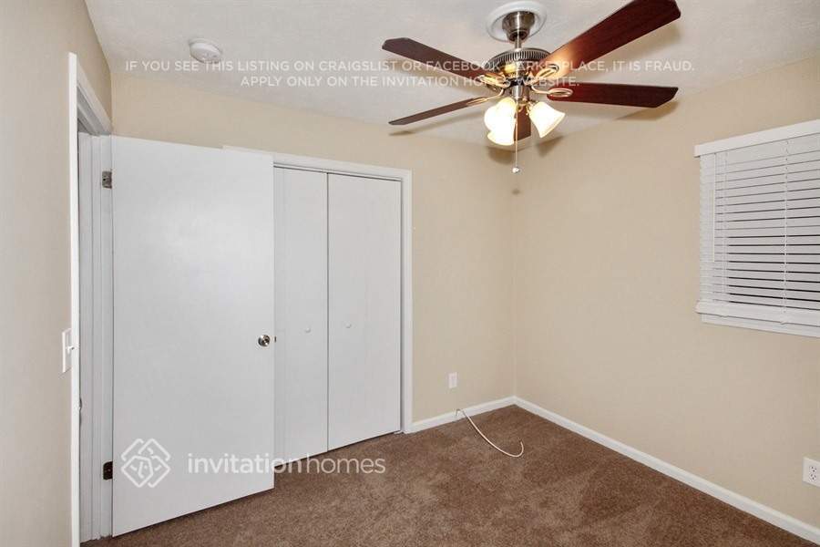 Building Photo - 184 Sheila Ln