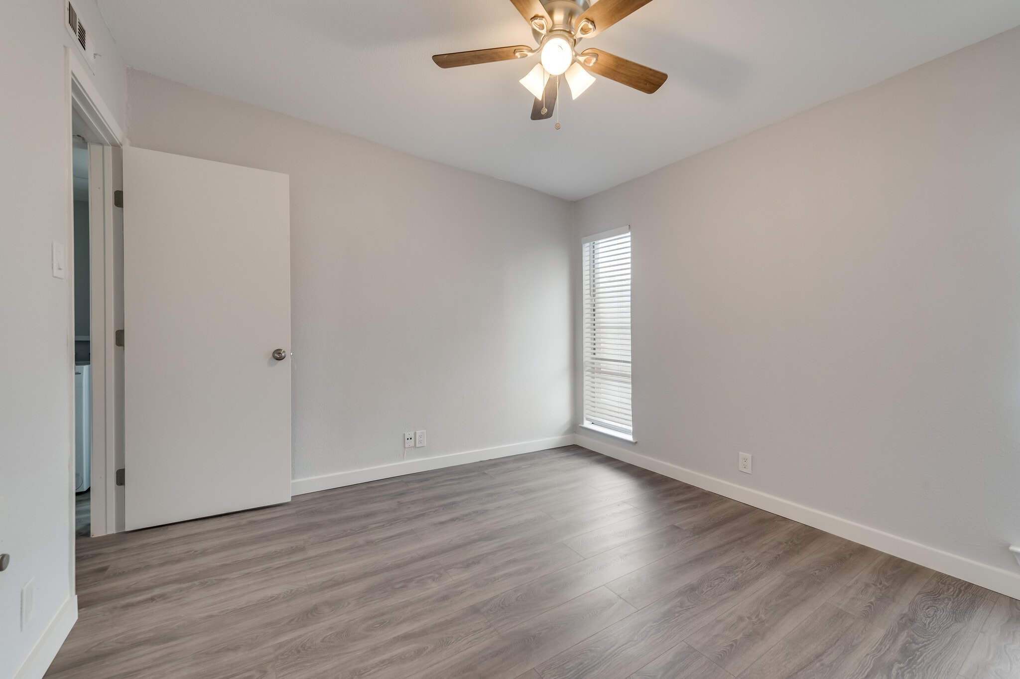 Bedroom - 4330 Bowser Ave