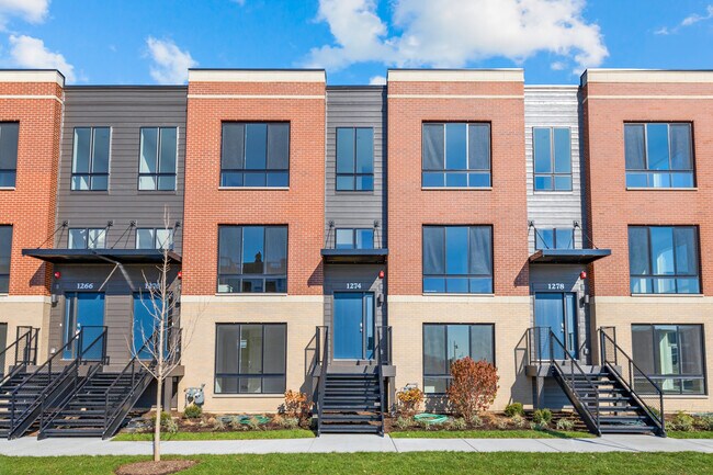 Building Photo - 1274 Catalina Ct.