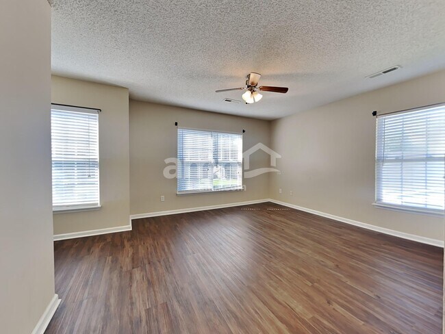 Building Photo - 5116 Morrow Ln