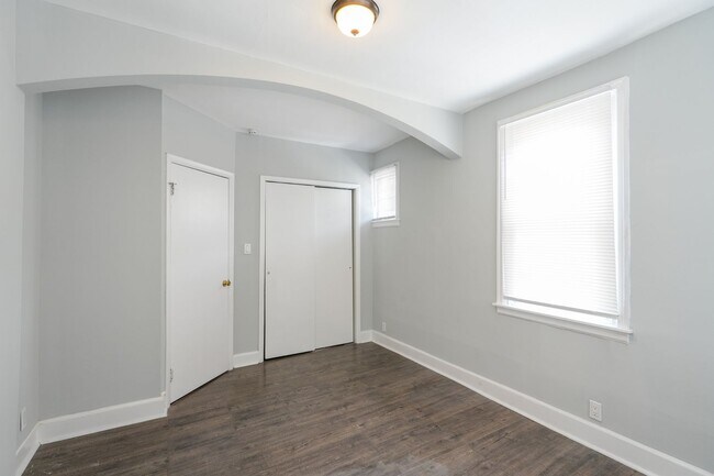 Building Photo - 7401 Andrews Ave