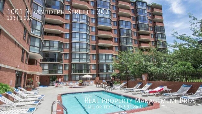 Building Photo - Pristine Ballston Condo with Sunroom- Inte...