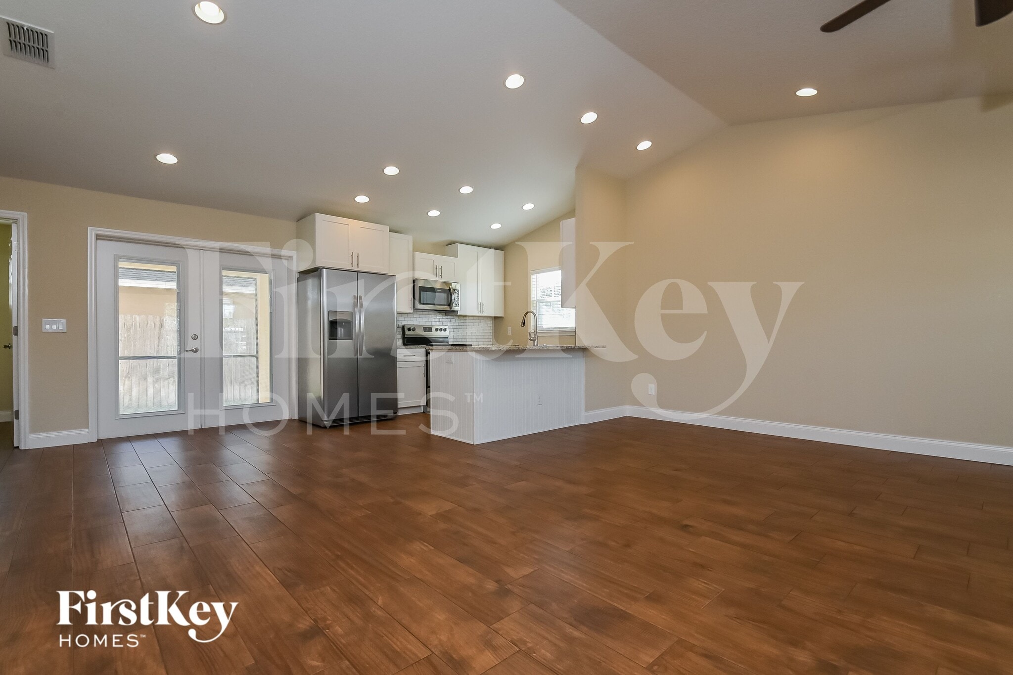 Building Photo - 201 Madalyn Ct