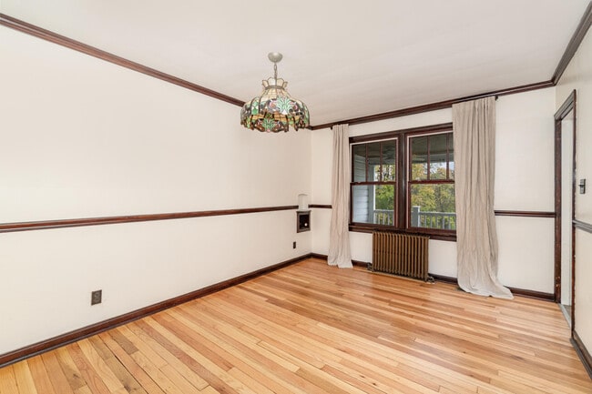 Building Photo - 508 Farrell Dr