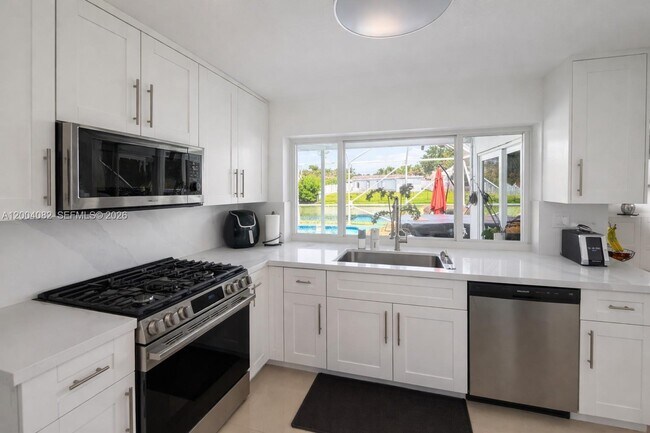 Building Photo - 8085 NW 21st St