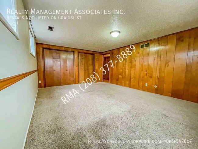 Building Photo - 4820 Wedge St